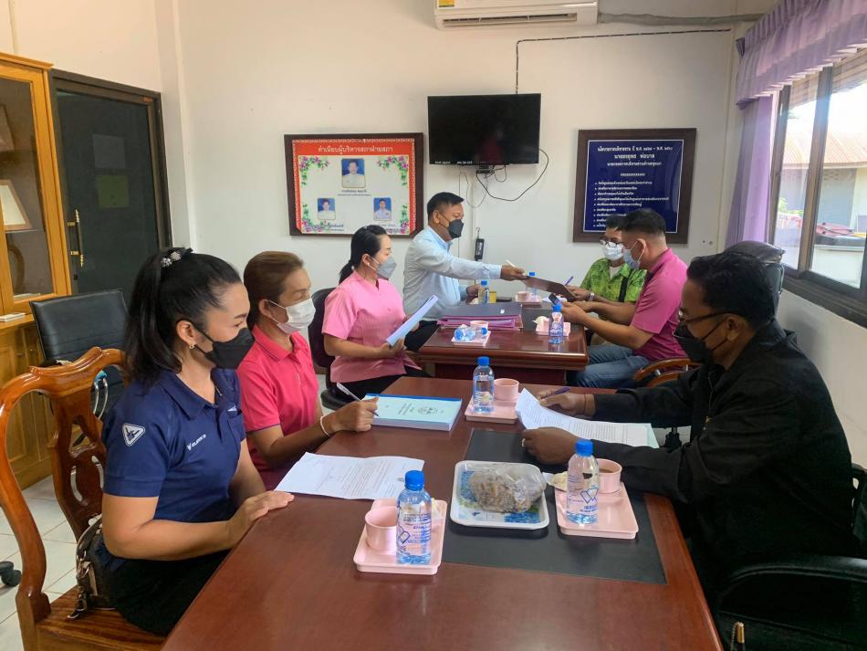 คณะกรรมการแปรญัตติร่างข้อบัญญัติงบประมาณรายจ่ายประจำปีงบประมาณ พ.ศ. 2565